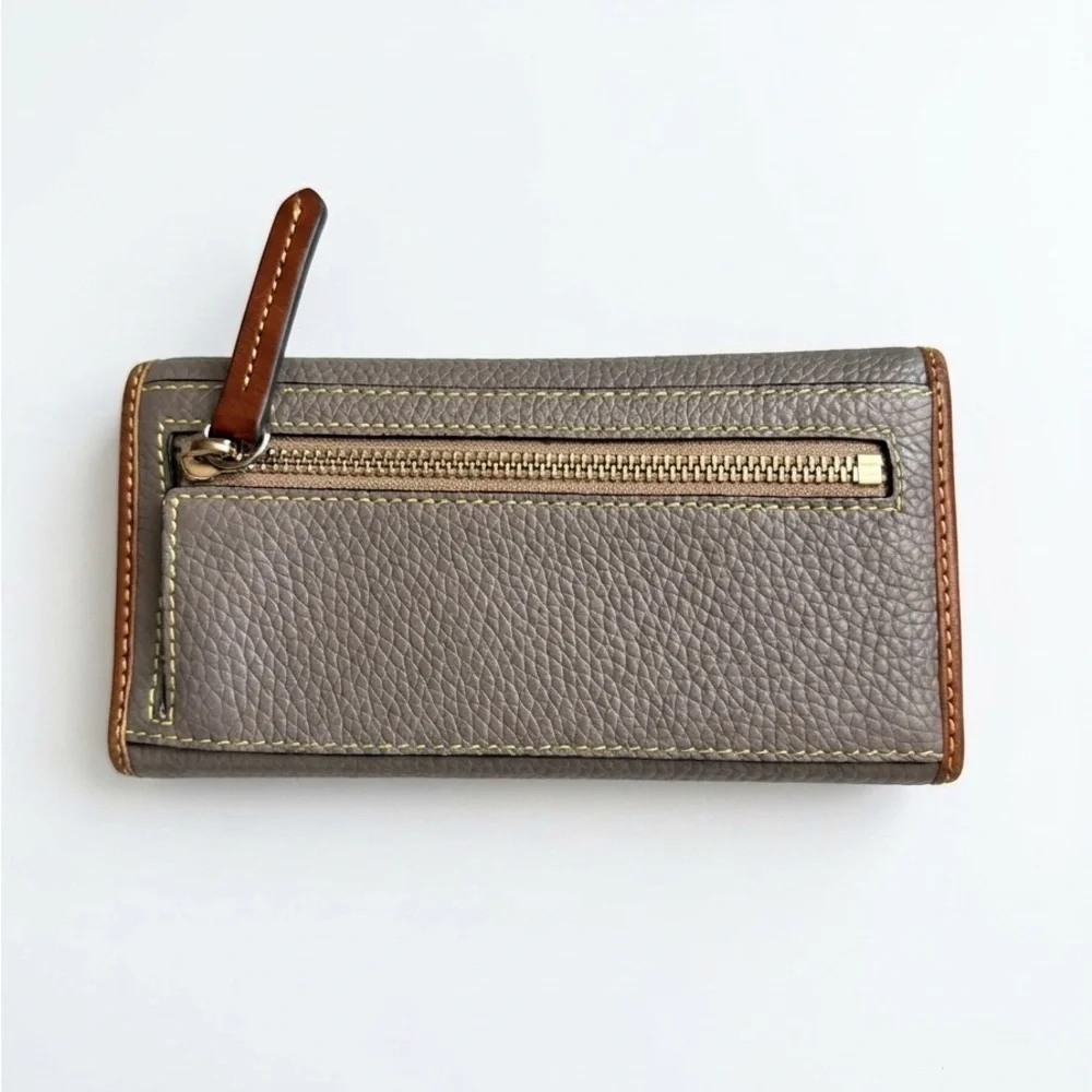 Dooney & Bourke Pebbled Grain Continental Leather Wallet